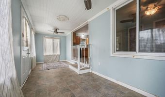 10 N MAIN St, Magnolia, DE 19962