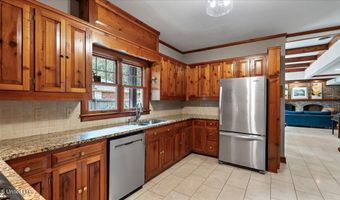 112 Swallow Dr, Brandon, MS 39047