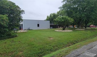 10224 Sycamore Dr, Ashland, VA 23005