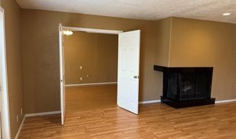 461 Long Ave, Bullhead City, AZ 86429