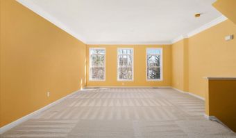 400 Williams St #12, Berlin, MD 21811