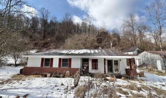 3938 Saint Clara Rd, Alum Bridge, WV 26321
