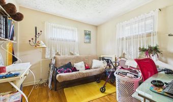 3710 Saint Charles St, Anderson, IN 46013