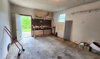 619 W Greenhill Rd, Ashland, KY 41102