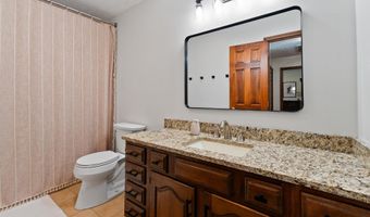 8 Country Oaks Dr, Barboursville, WV 25504