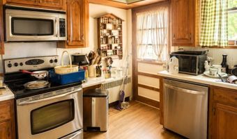 405 E GROVE St, Delmar, DE 19940