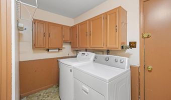 6 WORTHY DOWN Ave, Bear, DE 19701