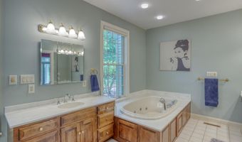 6 BLUE HERON Dr, Georgetown, DE 19947