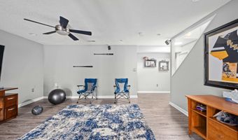 43232 WAYSIDE Cir, Ashburn, VA 20147