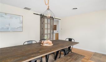 37 Charles St, Barrington, RI 02806