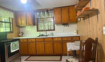 220 Presley Dr, Abbeville, AL 36310