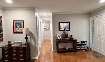 2 Glendale Ct, Arkadelphia, AR 71923