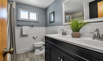 219 Cindy Dr, Amherst, NY 14221