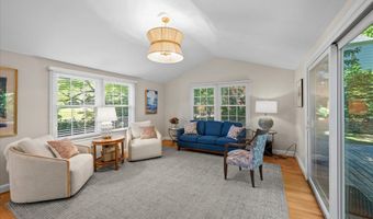 5901 DEVONSHIRE Dr, Bethesda, MD 20816