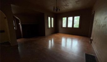 1548 Highland Ave, Alton, IL 62002