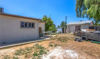 12190 Gladys Ln, Yucaipa, CA 92399