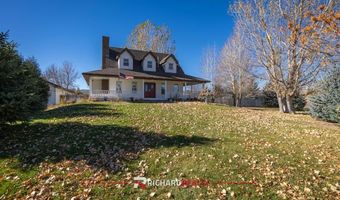 27 Longhorn Dr, Cody, WY 82414