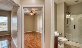 18525 Connie Sue Ct, Abingdon, VA 24211