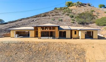 3916 Citrus Dr, Fallbrook, CA 92028