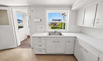 671 FLORENCE Ave, Astoria, OR 97103