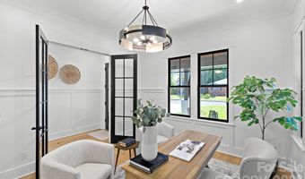 2425 Lola Ave, Charlotte, NC 28205