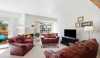 6420 E Northern Lights Blvd #7A, Anchorage, AK 99504