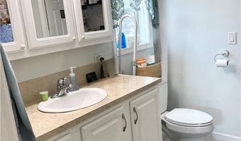 290 Cooper Ln, East Greenwich, RI 02818