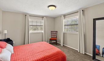 2 W STEELE St, Orlando, FL 32804