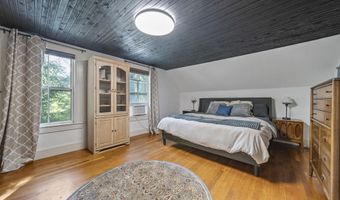 50 Long Hill Rd, Raymond, NH 03077