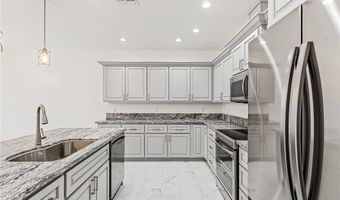 3472 Sundial Dr, Bullhead City, AZ 86429