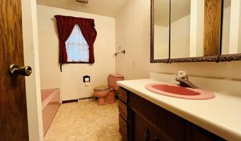 39475 133rd St, Bath, SD 57427