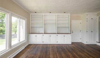 525 N Hametown Rd, Akron, OH 44333