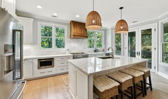 3 Belfair Point Dr, Bluffton, SC 29910