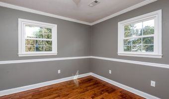 144 Mountain View Dr, Abingdon, VA 24211