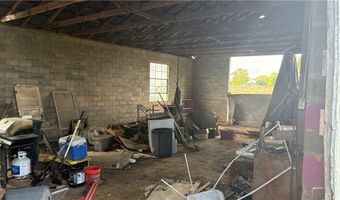 2 Old Wire Rd, Atkins, AR 72823