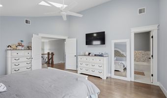 30 Berger Ave, Amityville, NY 11701