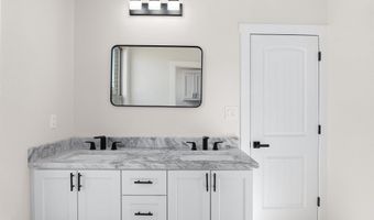 504 Madeleine, Austin, AR 72007