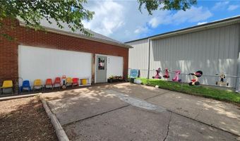 406 S Main St, Archie, MO 64725