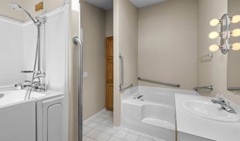 2583 NE Wintergreen Dr, Bend, OR 97701