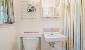 245 Forest Heights Dr, Athens, GA 30606