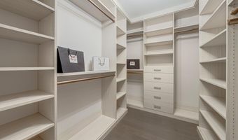 310 STRAND St 304, Alexandria, VA 22314