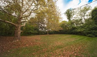 1365 Chalmers Dr, Ann Arbor, MI 48104