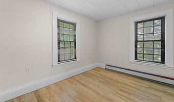 74 Sidney St, Bangor, ME 04401