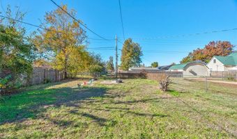 316 S 6th St, Chickasha, OK 73018