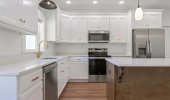 109 Running Creek Dr, Abbeville, SC 29620