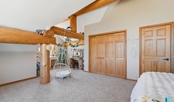 47065 308 St, Beresford, SD 57004