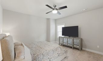 825 NE Heights Ln, Bentonville, AR 72712