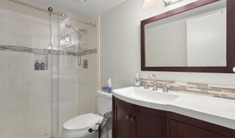 4 DUDLEY Ct, Bethesda, MD 20814