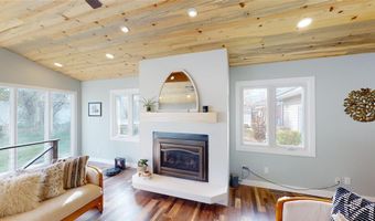 1226 Birch Ln, Cody, WY 82414