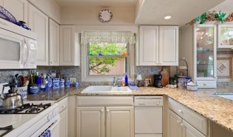 25 S Shore Dr, Addison, MI 49220